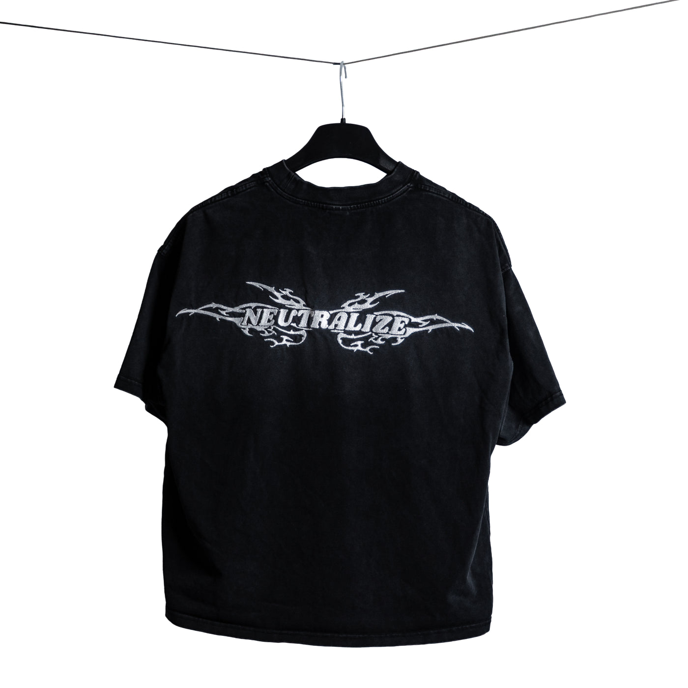 Neutralize Tee - black
